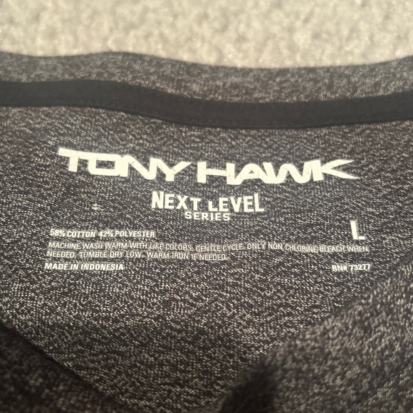 TONY HAWK Men's Next Level Series V-Neck T-Shirt Short Sleeve L Gray Performance - Picture 2 of 6